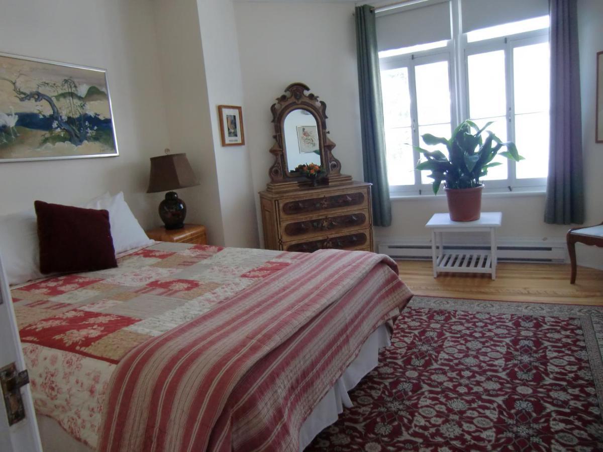 Auberge De Lotbiniere Bed & Breakfast Exterior photo